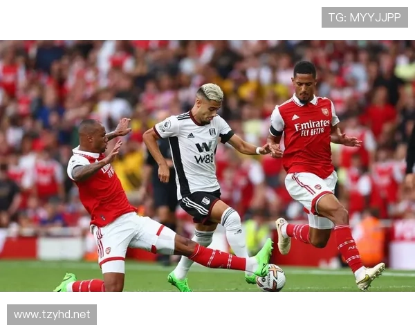 阿森纳争冠危机暴露！阵容短板与战术僵化正撕裂球队豪门梦